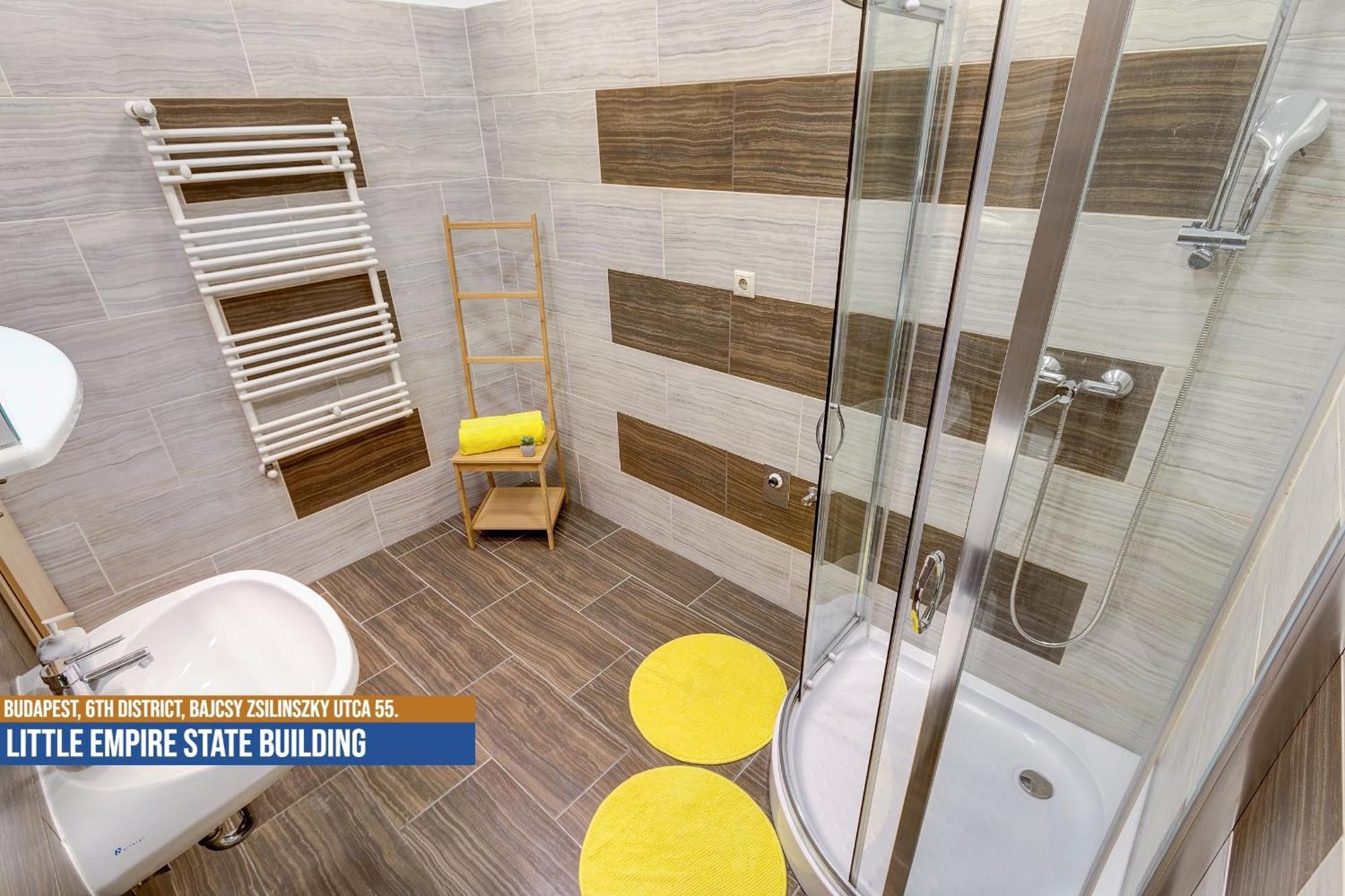 Little Americas Westend Residence Apartments Budapest Ngoại thất bức ảnh